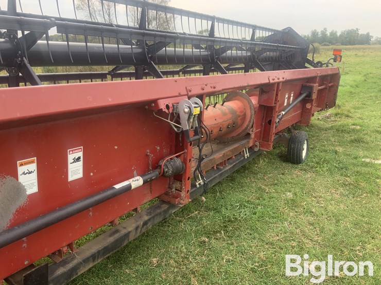 2004-case-ih-1020-image-14