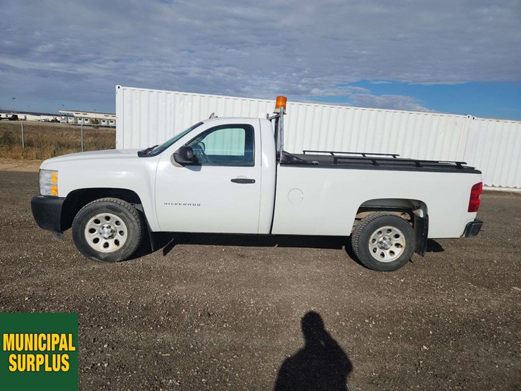 2011-chevrolet-silverado-1500-image-16