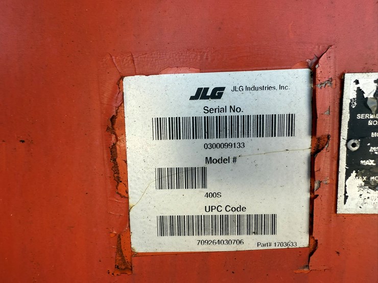 2006-jlg-400s-image-23