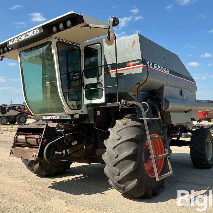 1984 GLEANER N6