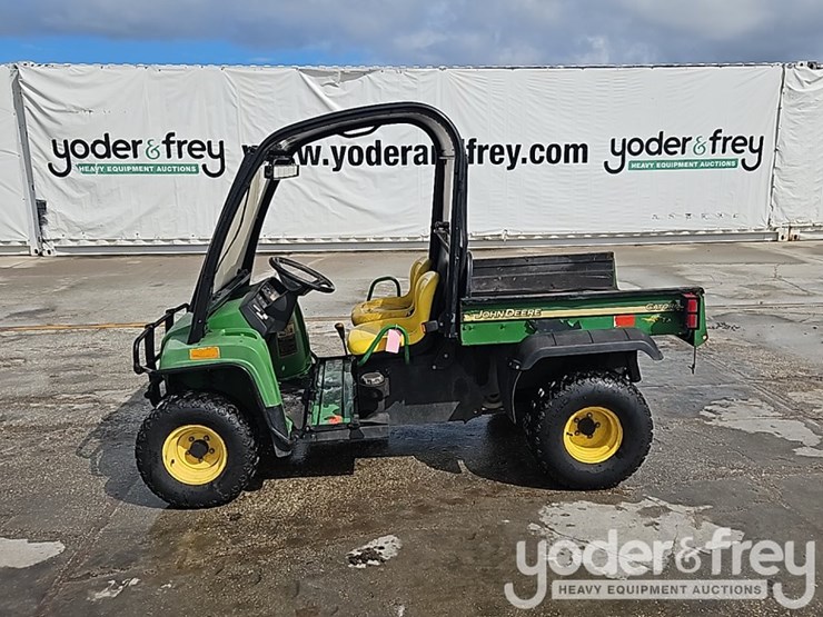 2014-john-deere-gator-tx-image-3