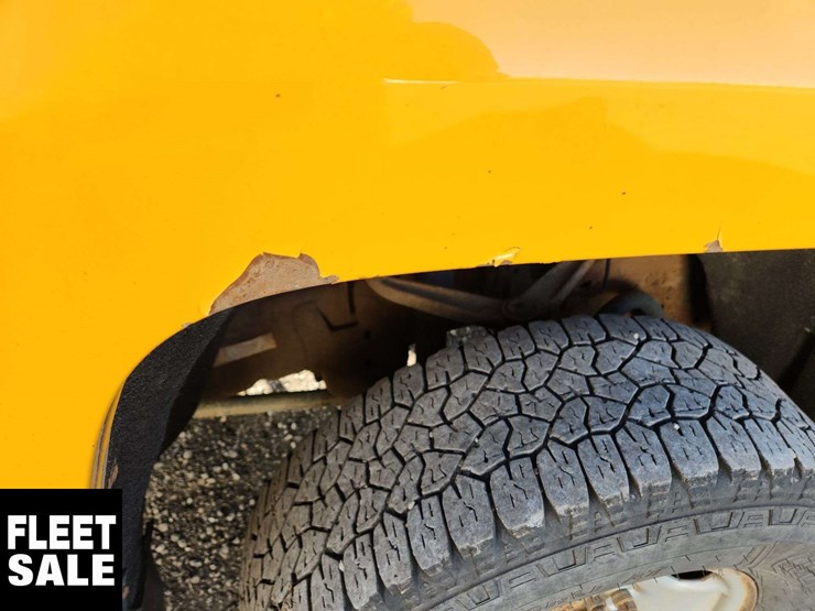 2016-chevrolet-silverado-2500hd-image-36