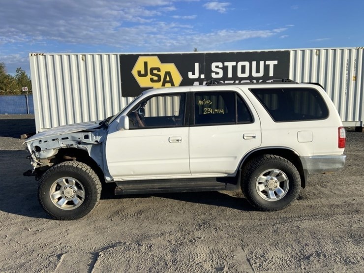 1996-toyota-4-runner-image-2