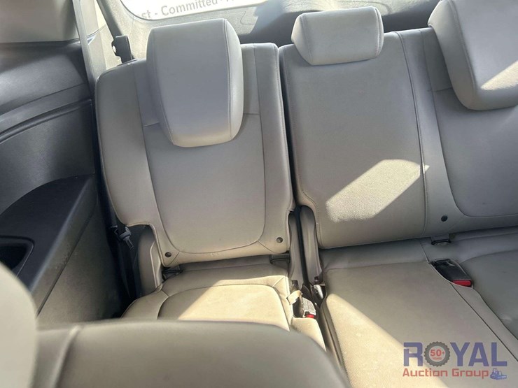2018-honda-odyssey-image-30