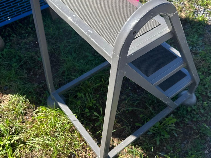 step-ladder-image-5