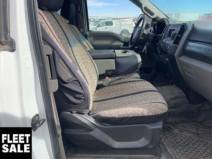 2018-ford-f350-image-15