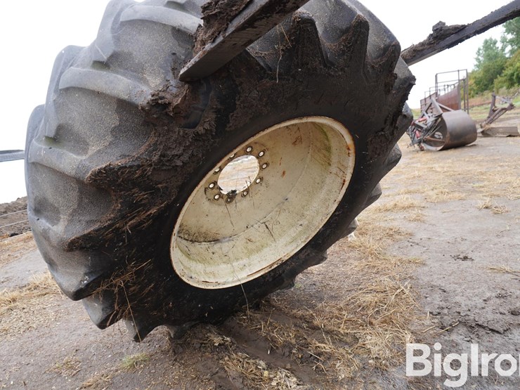 23.1-34-tires-&-rims-image-11