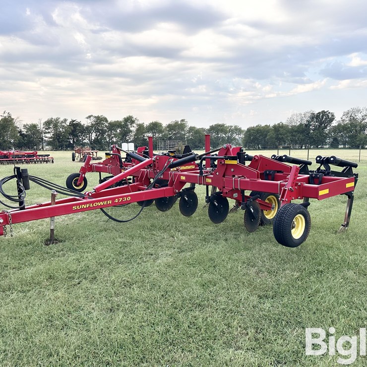 2015 SUNFLOWER 4730