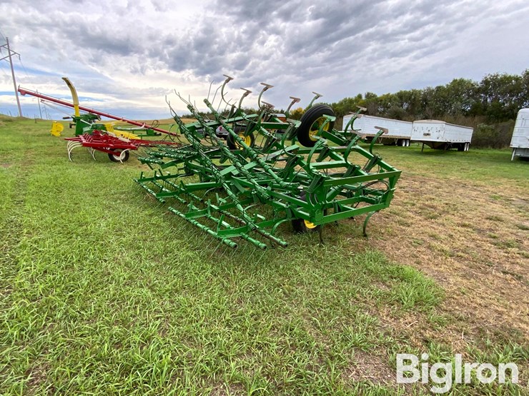 john-deere-1010-image-5