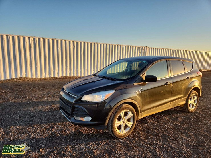 2013-ford-escape-image-1