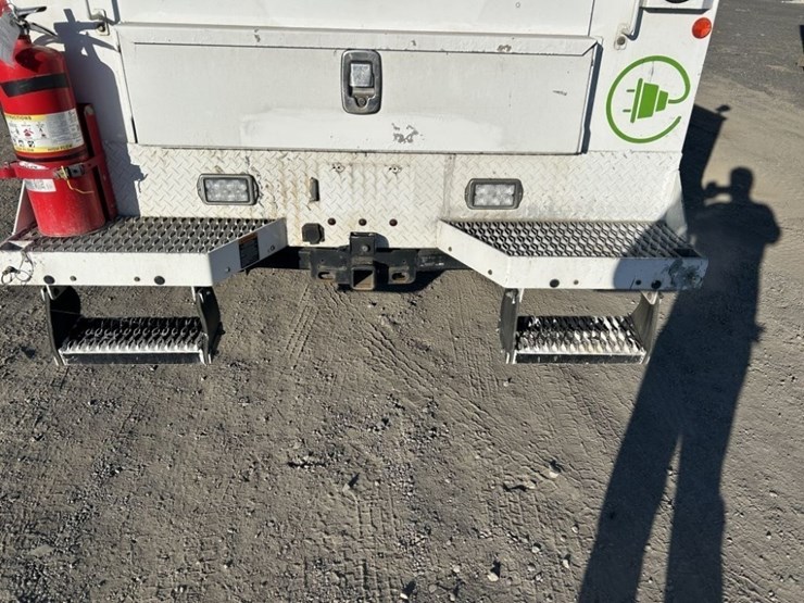 2017-ford-f350-image-17