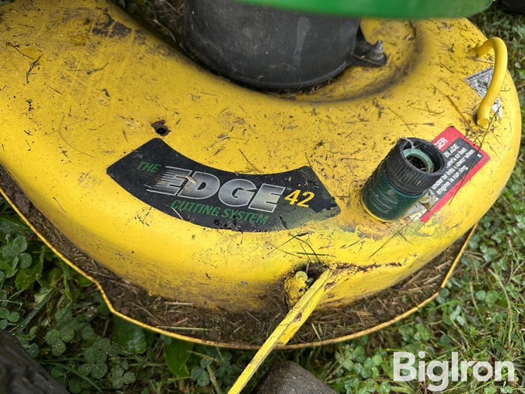 john-deere-lt180-image-9