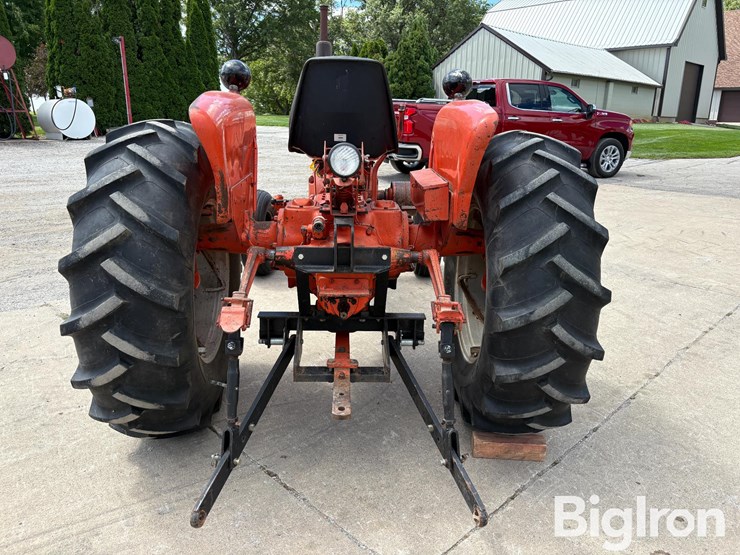 1963-allis-chalmers-d17-image-6