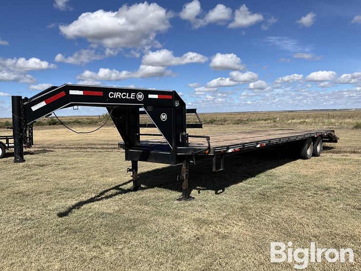 2010-circle-m-t/a-gooseneck-flatbed-trailer-image-1