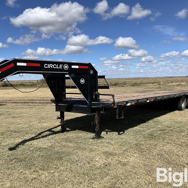 2010 Circle M T/A Gooseneck Flatbed Trailer