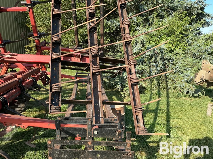 case-ih-4800-image-16