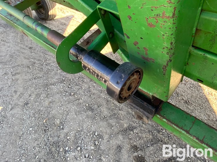 john-deere-843-image-11