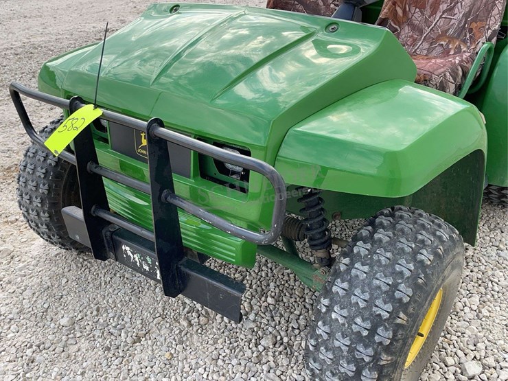 john-deere-gator-image-11