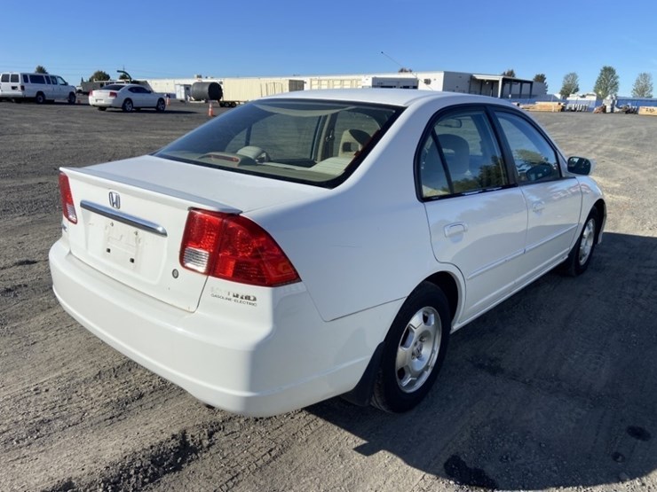 2003-honda-civic-hybrid-sedan-image-5