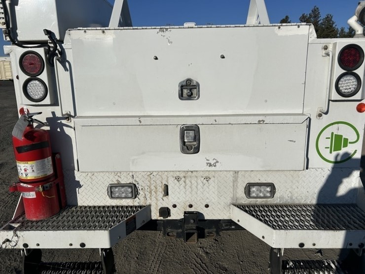 2017-ford-f350-image-16
