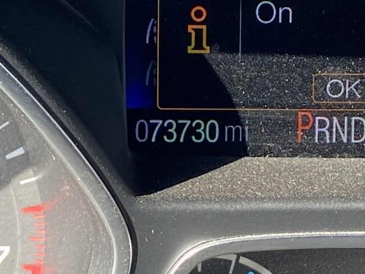 2017-ford-escape-se-image-18