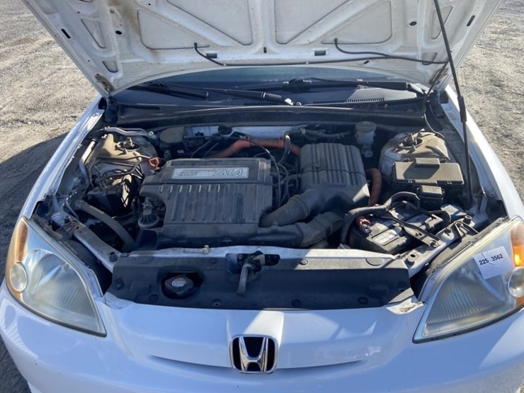 2003-honda-civic-hybrid-sedan-image-31
