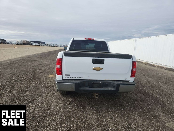 2010-chevrolet-silverado-1500-lt-image-22