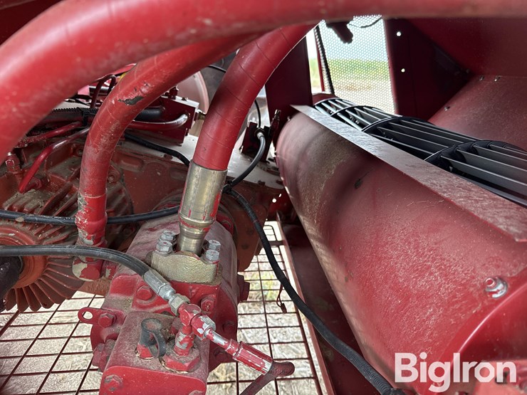 1995-case-ih-2166-image-19