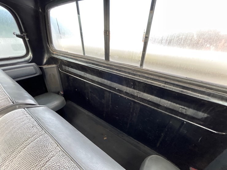 1990-dodge-d150-image-8