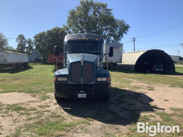 1995-kenworth-t600-image-2