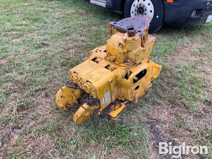 caterpillar-d6-image-1
