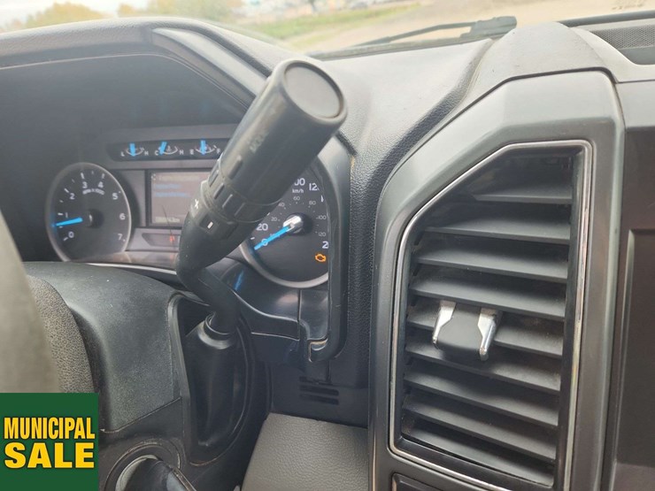 2020-ford-f350-image-15