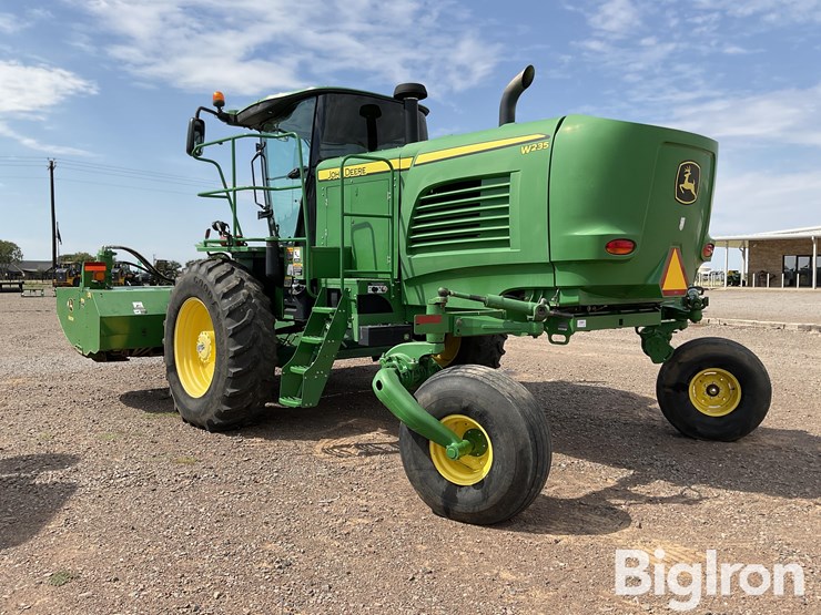 2016-john-deere-w235-image-7