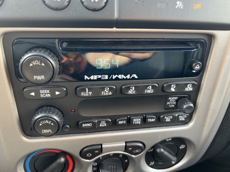 2008-chevrolet-colorado-image-29