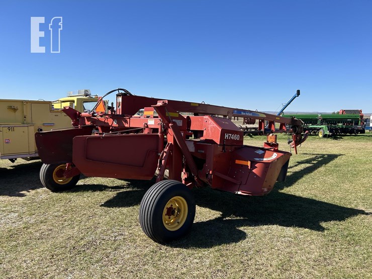 2014-new-holland-h7460-image-5