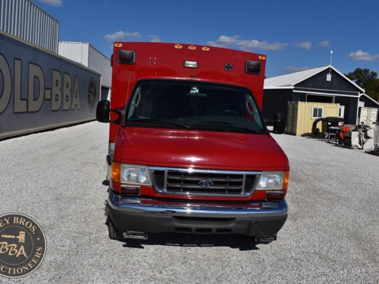 2007-ford-e450-image-8