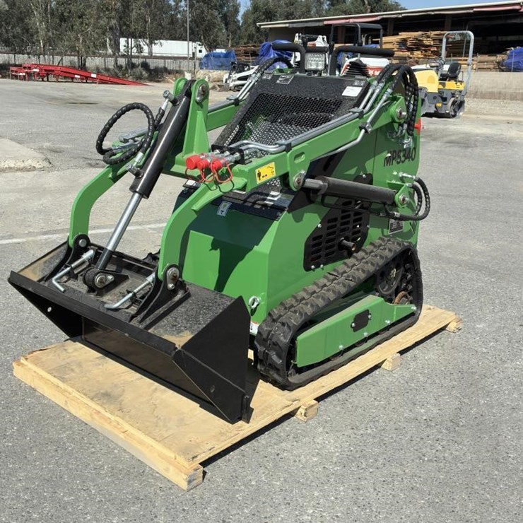 2025 Mach Pro MPS340 Skid Steer