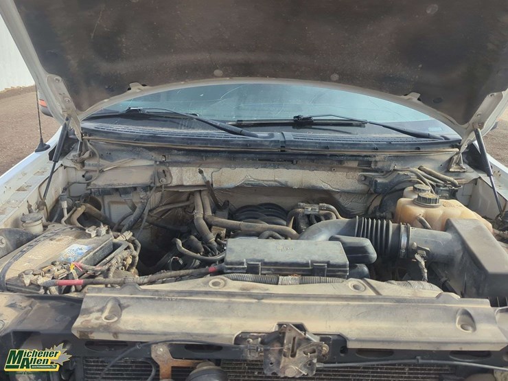 2012-ford-f150-image-25