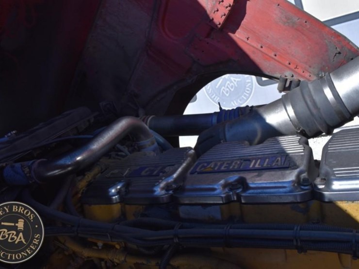 1990-peterbilt-379-image-58