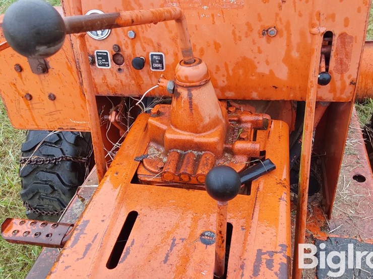 ditch-witch-v30-image-16