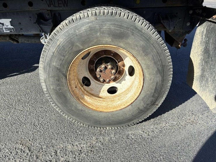 ford-f650-image-7