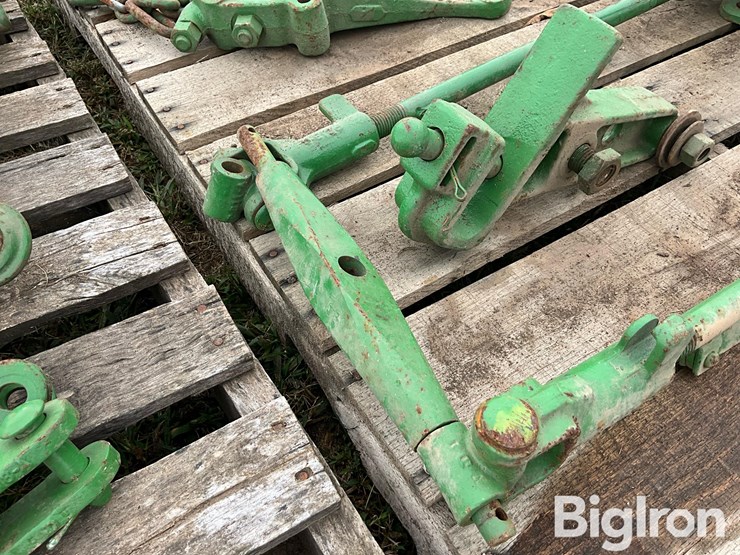 john-deere-2-image-11