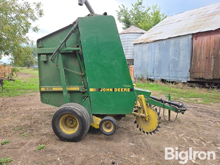 1990-john-deere-535-image-4