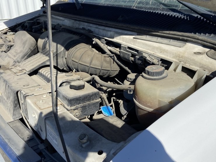 2001-ford-e350-image-32