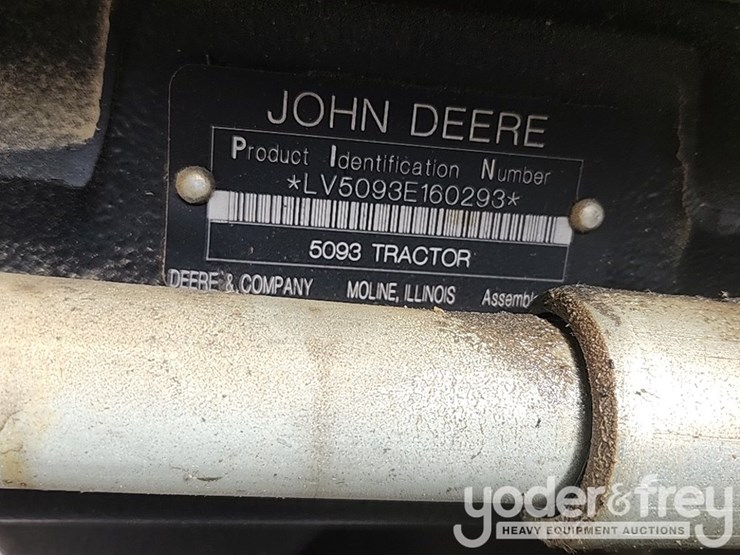 2009-john-deere-5093e-image-38