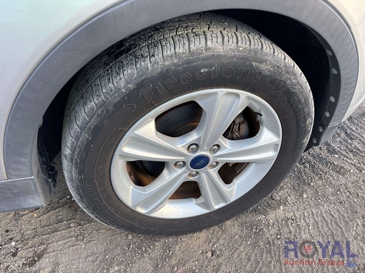 2016-ford-escape-image-23