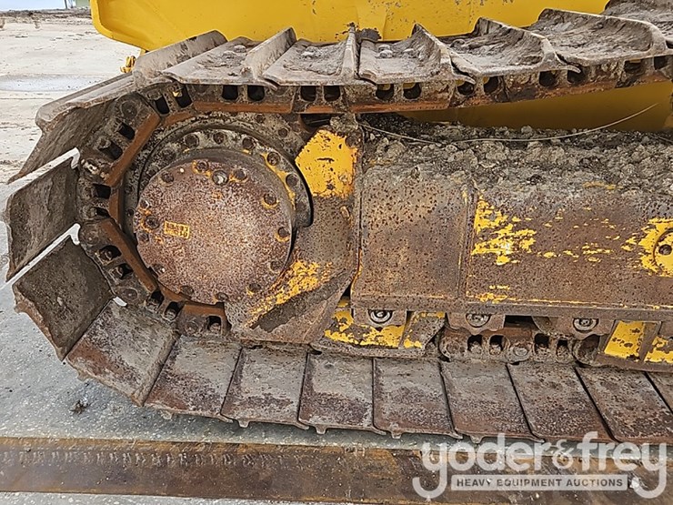 2021-komatsu-d39pxi-24-image-9