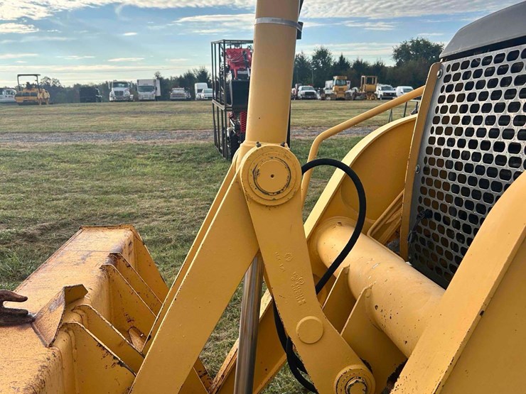 2003-deere-310sg-image-9