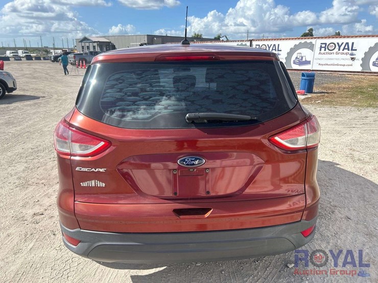 2016-ford-escape-image-30