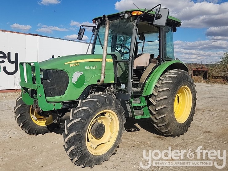 2009-john-deere-5093e-image-1
